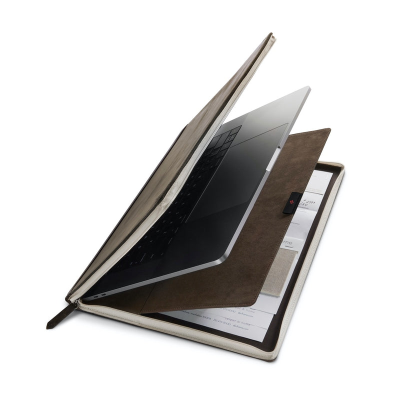 Twelve South BookBook Vol 2 for MacBook Pro 13"/Air 13" USB-C (Brown)